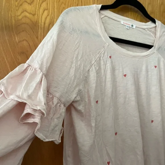 Sundry crew neck ruffle sleeve hearts top 1(S) - Picture 4 of 10